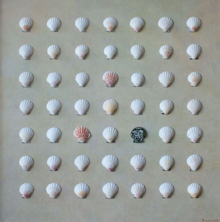 Eternal and transient values, 2011. plastic, oils, seashells, computer elements. 71 х 72 сm.
