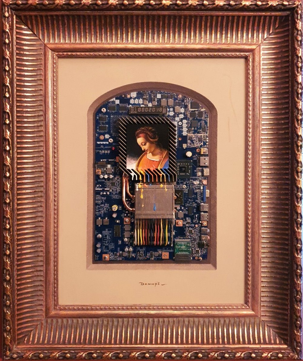 Leonardo XXI century, 2017. plastic, oil, elements of computer systems; 66.2 x 54.7 cm